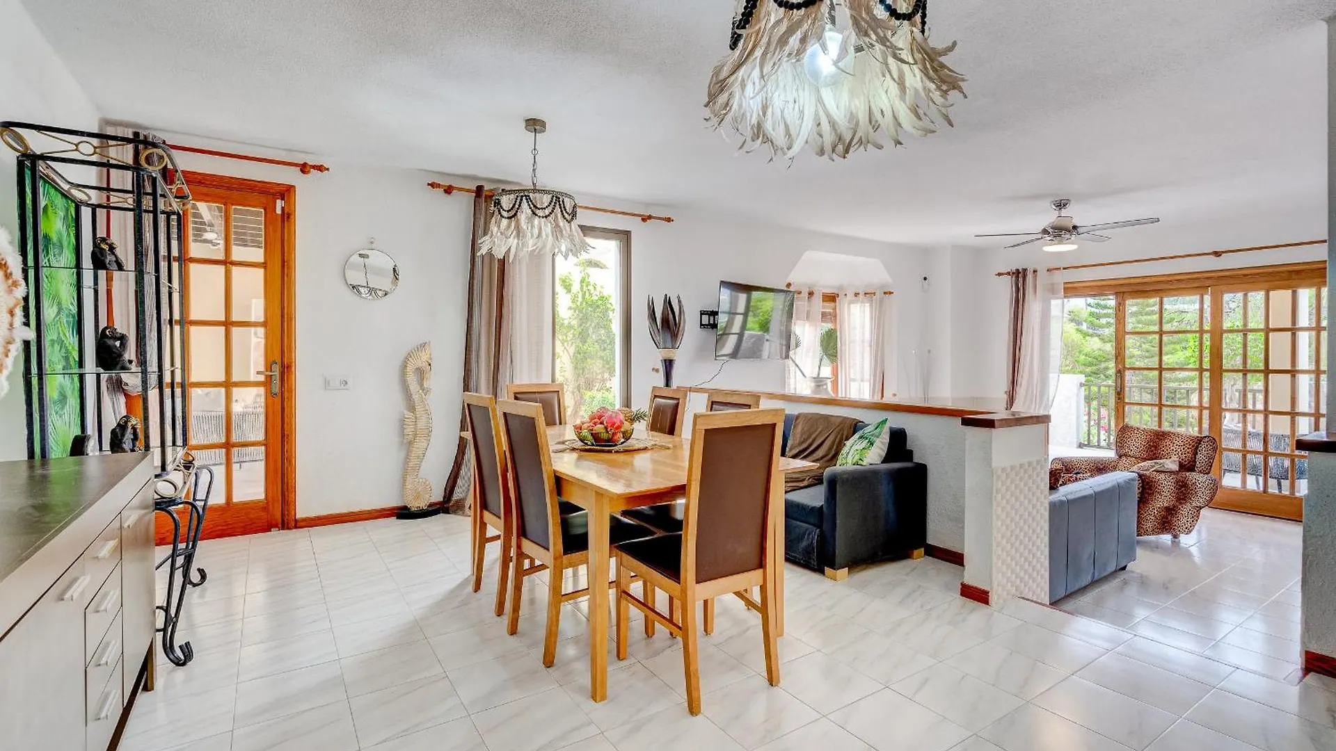 Villa Natali ,Luxury 3-Levels Large Villa On Tenerife, Ocean View, Private Poo L& Barbecue Area Costa Adeje  Spanje